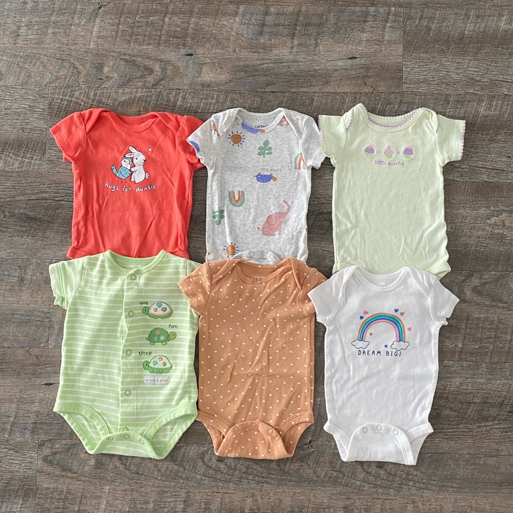 Baby bodisuit 3-6m